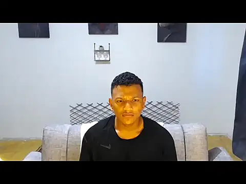 Snapshot of Ian_Arcia chatting on 06/10/26, 10:30 Ian Arcia online show from 06/10/26, 10:30