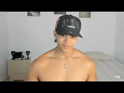 noahprada online show from 05/01/26, 02:49
