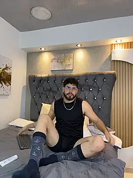 DomBoy  online show from 05/13/26, 08:27