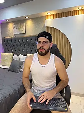 DomBoy  online show from 05/14/26, 08:26