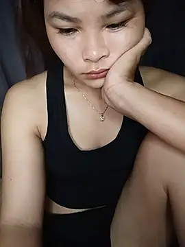 Hazel Nova online show from 06/23/26, 08:51