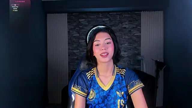 gemma 19  online show from 05/22/26, 10:26