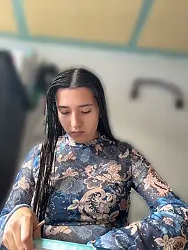 Alix Rousses20 online show from 04/30/26, 04:35