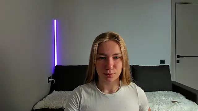 Snapshot of AnnaAlexArti chatting on 07/10/26, 05:01 AnnaAlexArti online show from 07/10/26, 05:01