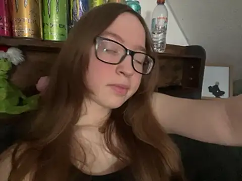 Freaky-Doll online show from 05/02/26, 04:45