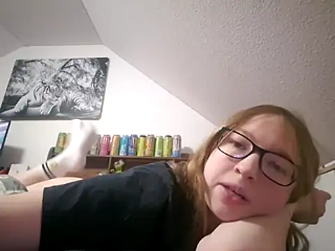Freaky-Doll online show from 05/08/26, 09:09