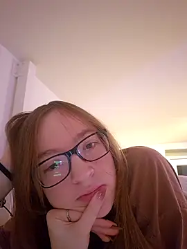 Freaky-Doll online show from 05/14/26, 10:27