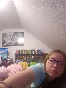 Freaky-Doll online show from 06/07/26, 07:17