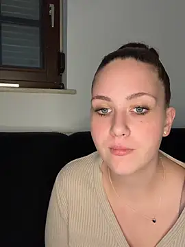 CuteBeaX online show from 07/22/26, 06:43