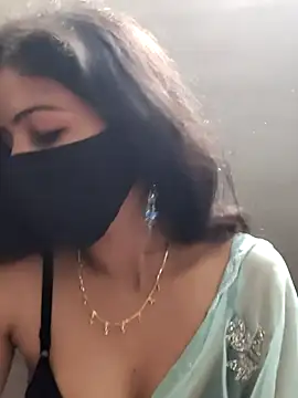 Snapshot of Kanika_76 chatting on 07/06/26, 03:47 Kanika 76 online show from 07/06/26, 03:47