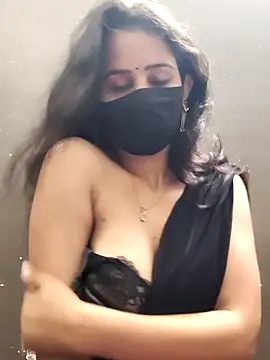 Snapshot of Kanika_76 chatting on 07/19/26, 03:27 Kanika 76 online show from 07/19/26, 03:27