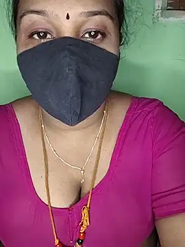 Snapshot of tamil_butterfly chatting on 06/29/26, 06:08 tamil butterfly online show from 06/29/26, 06:08