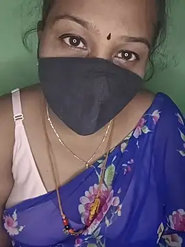 Snapshot of tamil_butterfly chatting on 07/03/26, 06:58 tamil butterfly online show from 07/03/26, 06:58