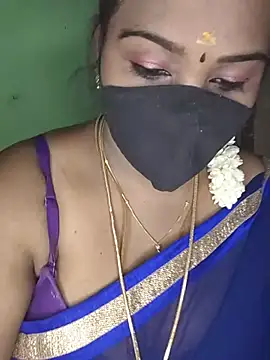 Snapshot of tamil_butterfly chatting on 07/04/26, 06:14 tamil butterfly online show from 07/04/26, 06:14