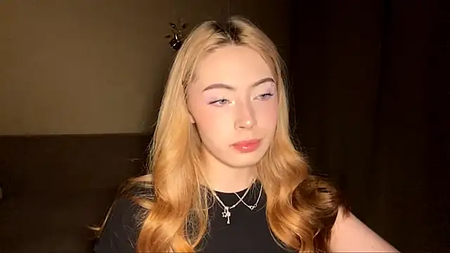JacquiKelder online show from 05/18/26, 04:13
