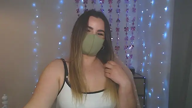 MillaVelvet online show from 05/06/26, 11:59