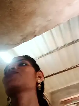 Snapshot of Khushi_lodha chatting on 06/06/26, 12:21 Khushi lodha online show from 06/06/26, 12:21