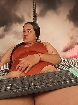Snapshot of NATY_BUSTOS chatting on 06/05/26, 07:41 NATY BUSTOS online show from 06/05/26, 07:41