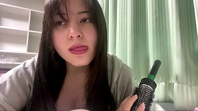Snapshot of Sonata_Asky chatting on 06/04/26, 10:16 Sonata Asky online show from 06/04/26, 10:16