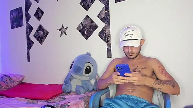 Snapshot of Master_King_Crazzy666 chatting on 06/23/26, 07:12 Master King Crazzy666 online show from 06/23/26, 07:12