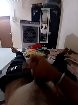 dhaval44323 online show from 04/29/26, 08:59