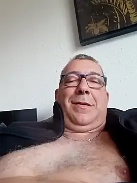 Soloyan online show from 12/11/24, 07:31