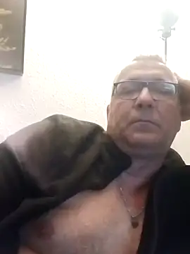 Soloyan online show from 12/26/24, 06:33