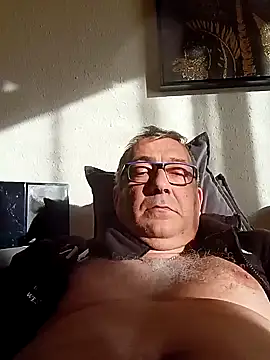 Soloyan online show from 01/17/25, 08:56