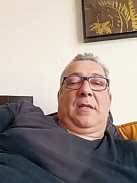 Soloyan online show from 02/01/25, 02:34