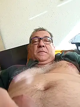 Soloyan online show from 02/05/25, 09:15