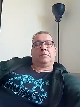 Soloyan online show from 02/28/25, 05:04