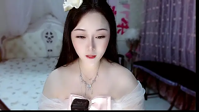 Amy-cnbaby online show from 07/13/26, 01:19