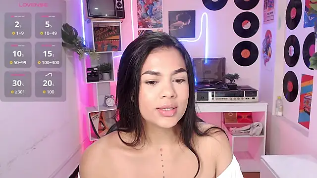 Snapshot of Duulce_mia chatting on 06/09/26, 10:49 Duulce mia online show from 06/09/26, 10:49