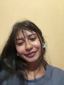 Snapshot of Noa_lau chatting on 06/23/26, 05:27 Noa lau online show from 06/23/26, 05:27