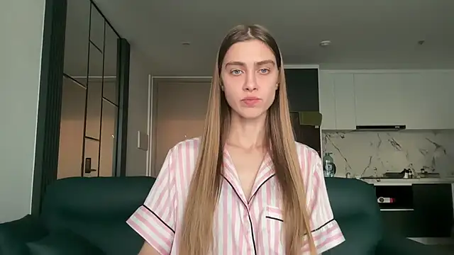 ScarlettBlank online show from 05/27/26, 10:45