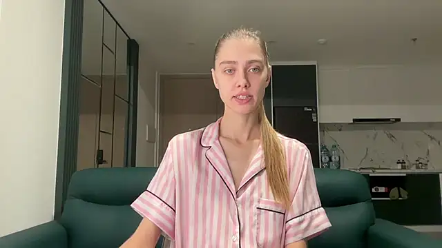 ScarlettBlank online show from 05/28/26, 10:29