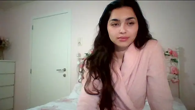 yourbella37 online show from 05/10/26, 07:41
