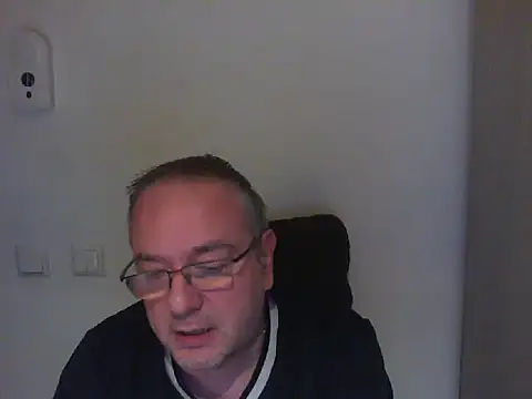 GeorgeCarlo online show from 04/30/26, 06:25