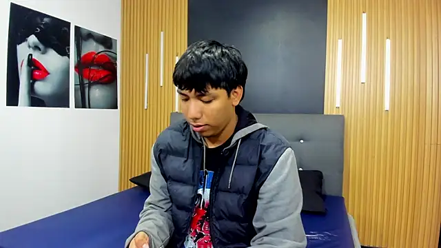 Snapshot of jhoan_evanss chatting on 07/08/26, 04:28 jhoan evanss online show from 07/08/26, 04:28