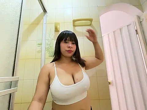 luna silk  online show from 06/18/26, 07:07