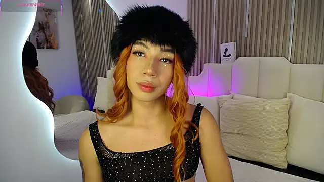 Khloe Dangel online show from 05/15/26, 04:52