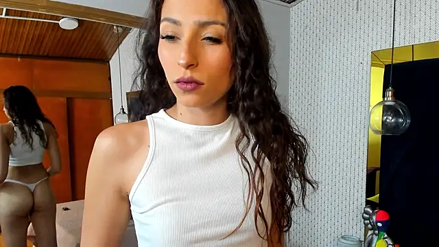 ANAMARIAMD online show from 06/02/26, 08:22
