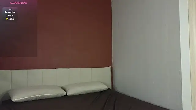 Snapshot of Eva_Th0mpson chatting on 05/27/26, 01:35 Eva Th0mpson online show from 05/27/26, 01:35