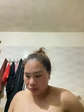 Banana-zz online show from 05/06/26, 02:55