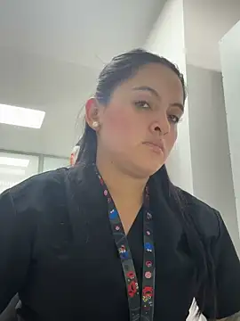 Snapshot of marianm29-1 chatting on 06/05/26, 02:23 marianm29-1 online show from 06/05/26, 02:23