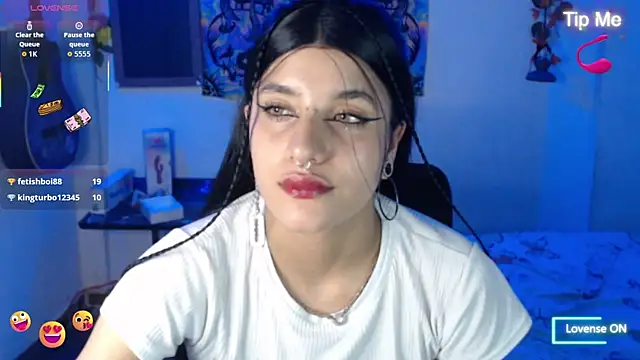 Snapshot of bastethott chatting on 07/02/26, 03:29 bastethott online show from 07/02/26, 03:29