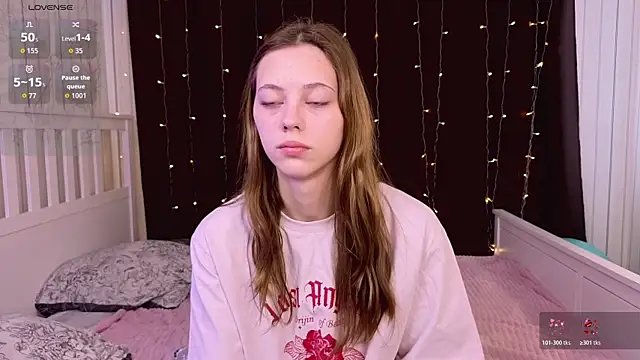 HarriettKitty online show from 06/10/26, 08:13