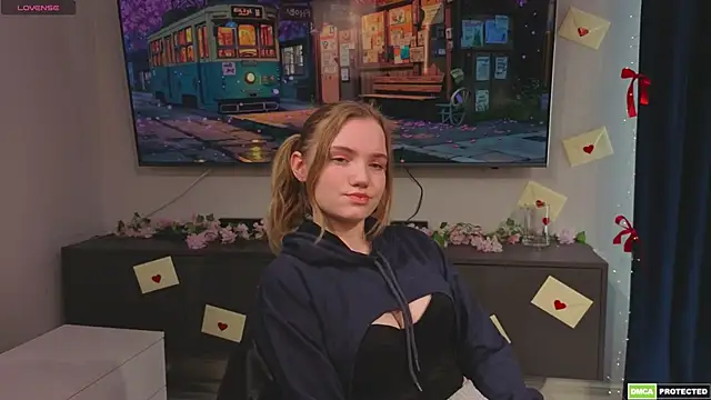 VallieFugate online show from 05/15/26, 06:31
