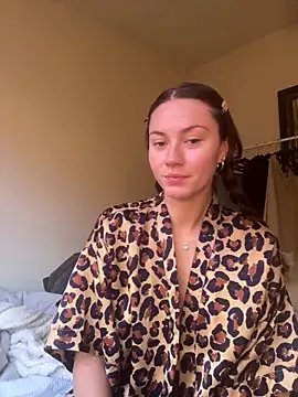 daisycollins online show from 05/09/26, 03:45