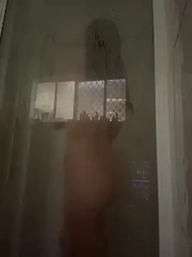 daisycollins online show from 05/21/26, 02:51